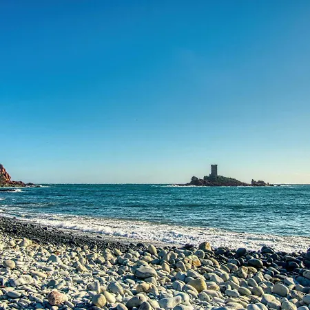 Le Boreal-1 By Interhome Сен-Рафаэль