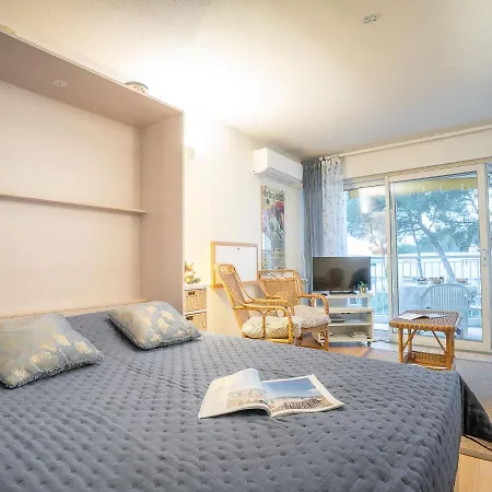 Le Boreal-1 By Interhome شقة